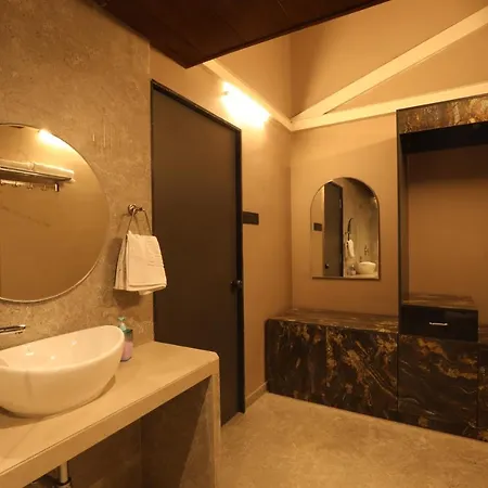 Isola Luxury Farm Suites Nashik Exterior photo