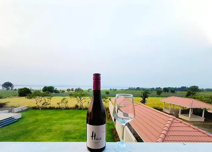 Isola Luxury Farm Suites